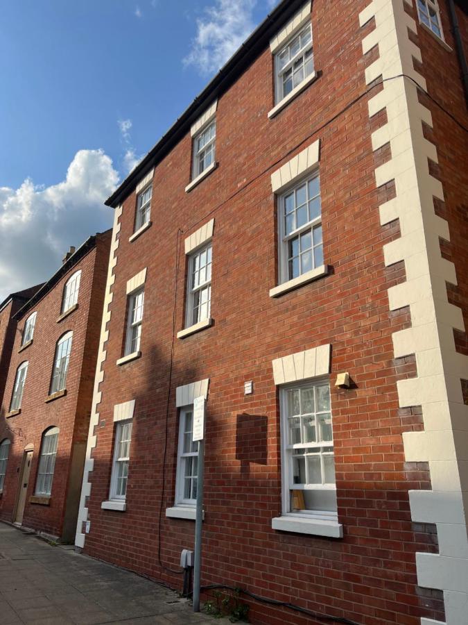 Warwick Town Centre Property Exterior photo